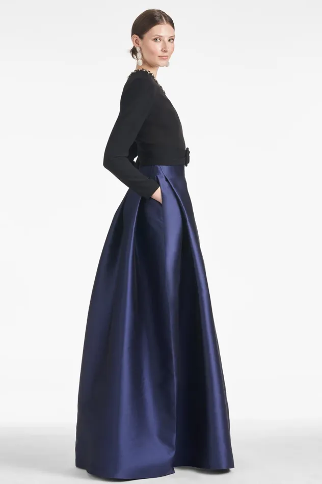 Victoria Gown 8211 BlackNavy Women Sachin and Babi Covered