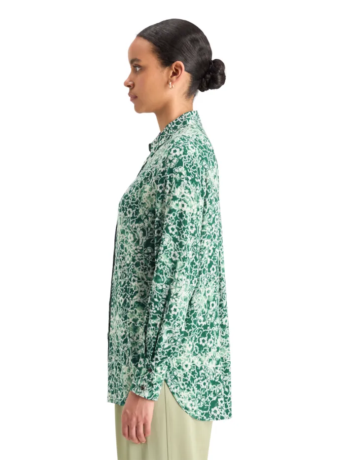VISCOSE PRINTED RELAXED FIT SHIRT Shibori Floral Green Women Scotch and Soda Blouses and Shirts VISCOSE PRINTED RELAXED FIT SHIRT Shibori Floral Green Women Scotch and Soda Blouses and Shirts