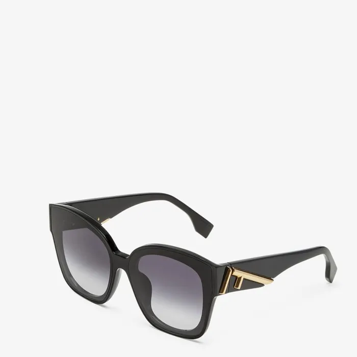 Woman Black Acetate Sunglasses Fendi Sunglasses