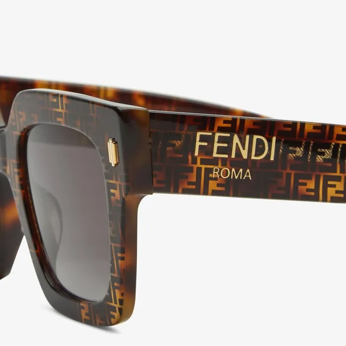 Woman Havana Acetate Sunglasses Brown Fendi Sunglasses