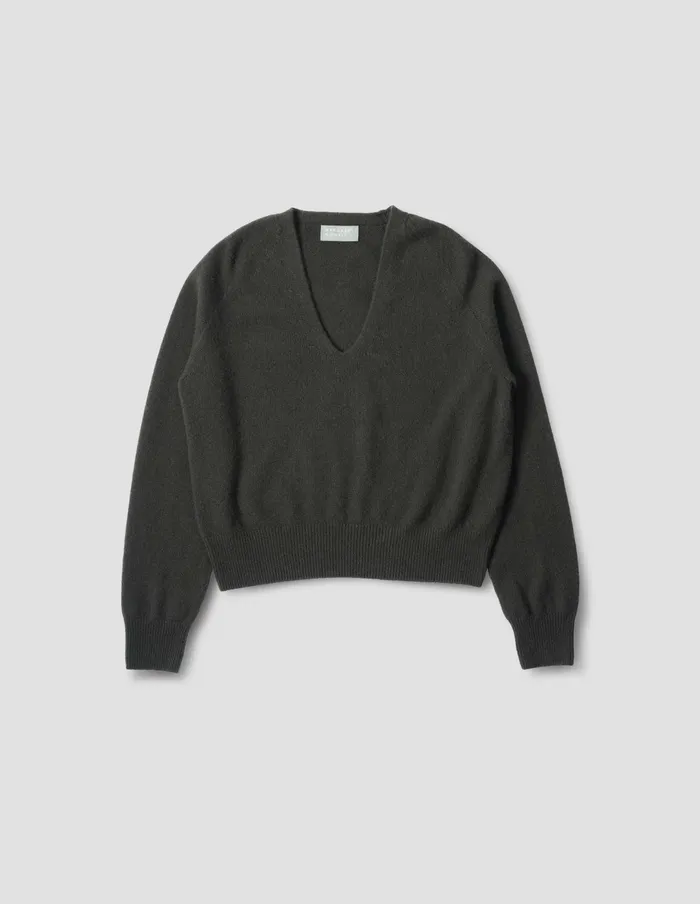 Women Cropped V Neck Assam Margaret Howell Knitwear