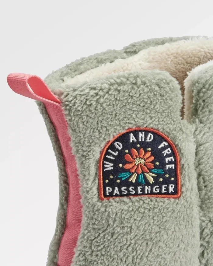 Women Footwear Passenger Hideaway Hut Slipper Pistachio Pistachio