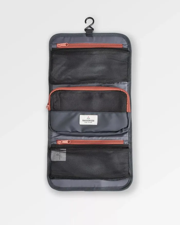 WomenMen Backpacks and Bags Passenger Drop Recycled Wash Kit Charcoal Charcoal