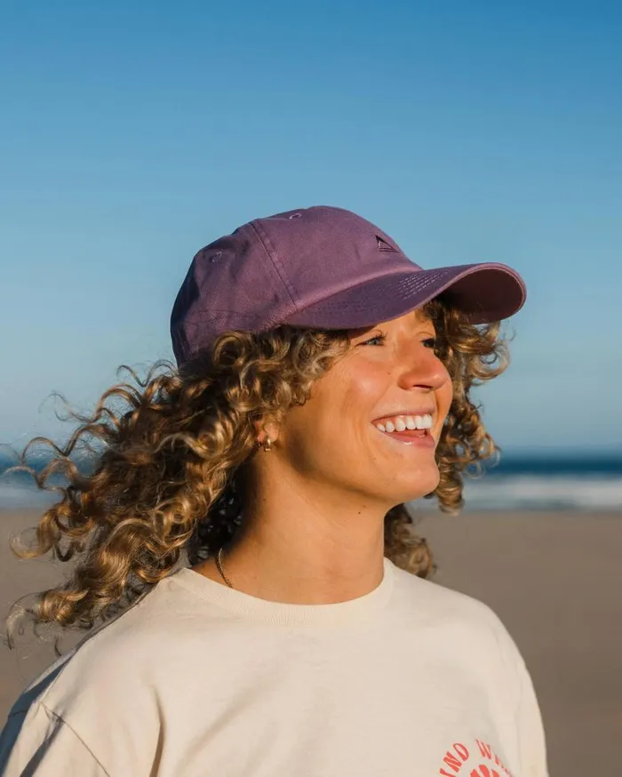 WomenMen Caps and Hats Passenger Classic Recycled Cotton 6 Panel Cap Grape Grape