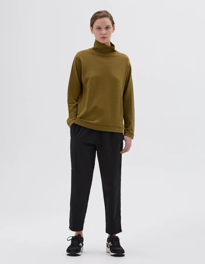 Women Mizuno Thermal Funnel Neck Ochre Margaret Howell Sportswear
