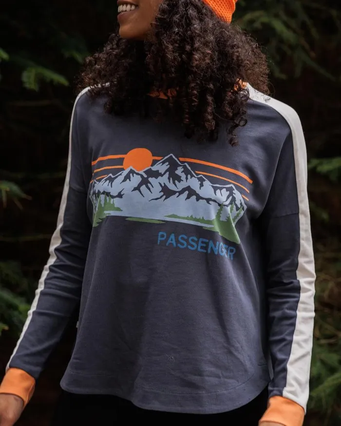 Women Tops Passenger Hilltop Organic Cotton LS TShirt Charcoal Charcoal