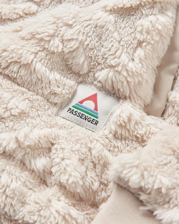 Women Tops Passenger Holistic Sherpa Hooded Fleece Vintage White Vintage White