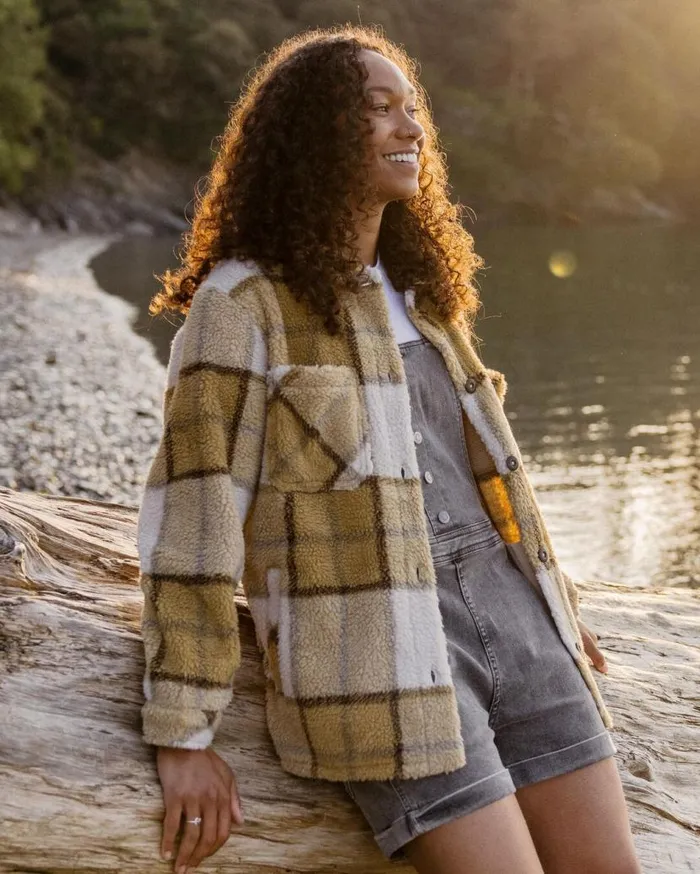 Women Tops Passenger Olympus Yarn Dye Recycled Sherpa Fleece Shirt Honey Check Honey Check