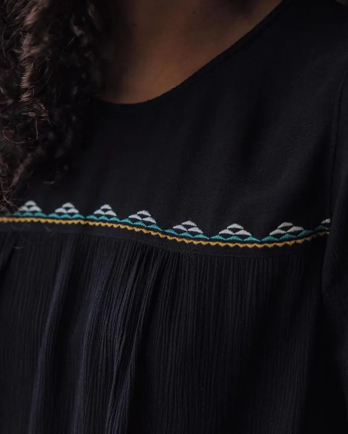 Women Tops Passenger Petal Top Black Black